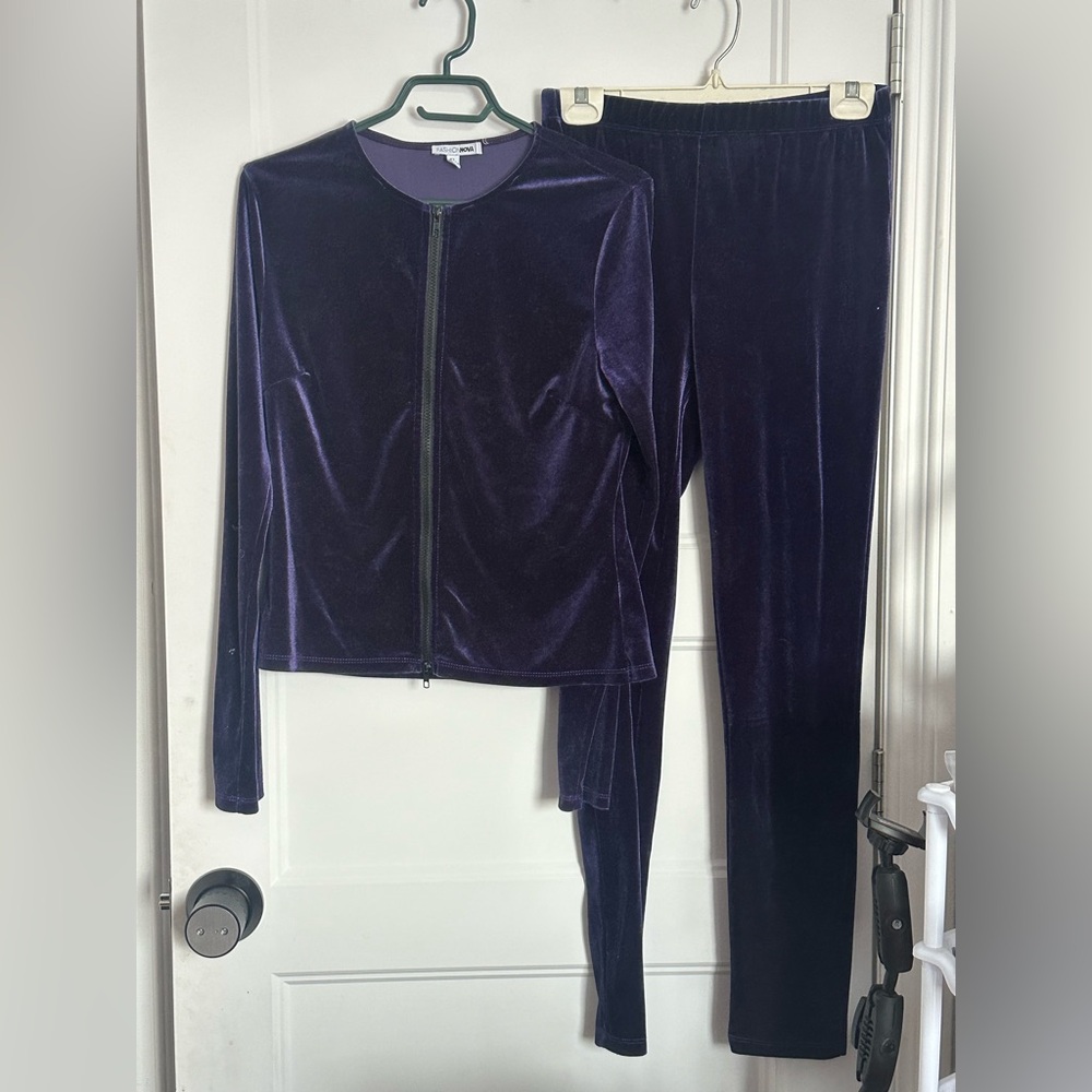 Fashion Nova Purple set (top&bottom)
